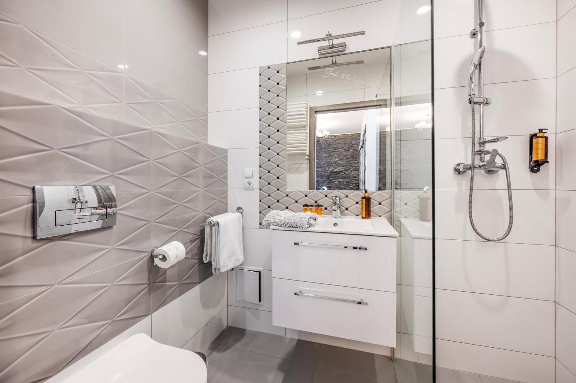 Mediolan Parking Gratis Moxy Te&Am Cracow Apartment คราคูฟ ภายนอก รูปภาพ